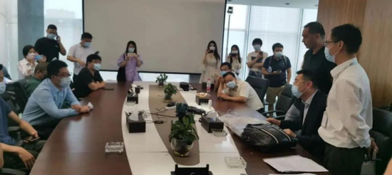 百亿私募大佬前院内斗刚下一城，后院“处分”将至