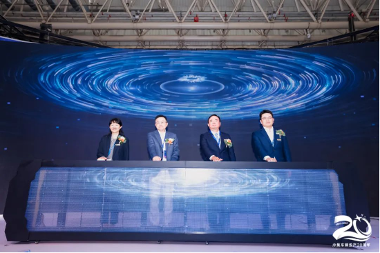 星格局·星链计划 I 中集车辆携多款明星产品亮相2023中国国际商用车展（CCVS）