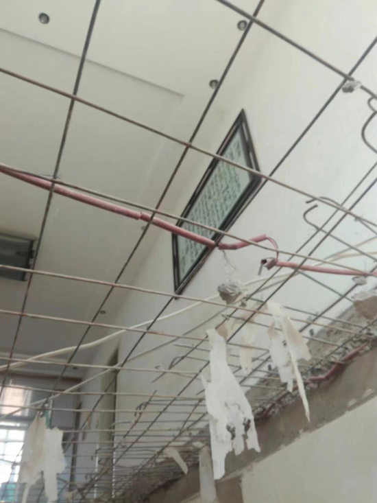 黑龙江一棚改小区9年成危楼，住建纪委等部门介入丨深度