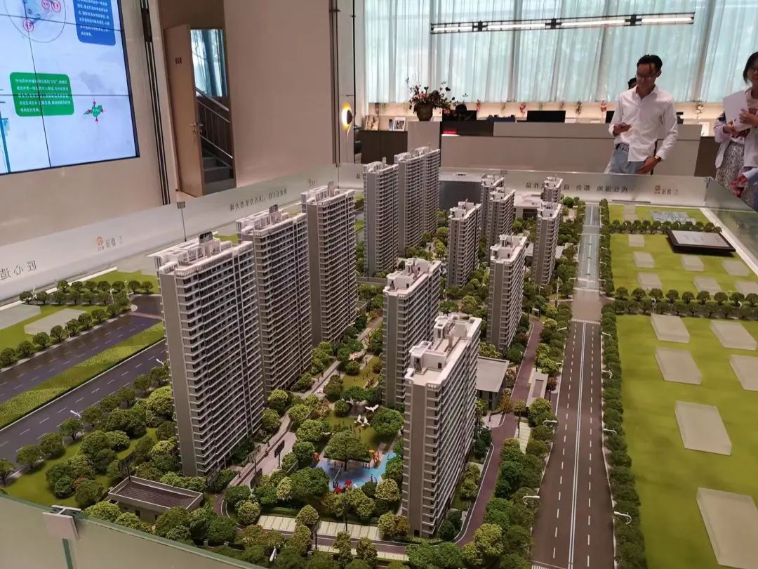 最强地级市，新房价格降幅不受限制？当地住建局人士：目前形势下，不允许降价不合适